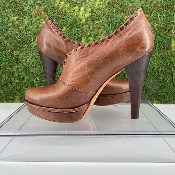 UGG Jamison Brown Leather - Picture 4 of 13